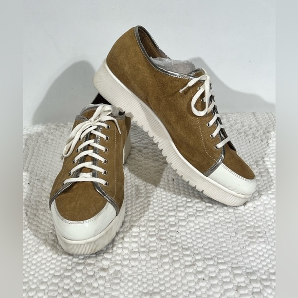 AQUATALIA Tan suede platform sneakers size 8‎ - Picture 1 of 10